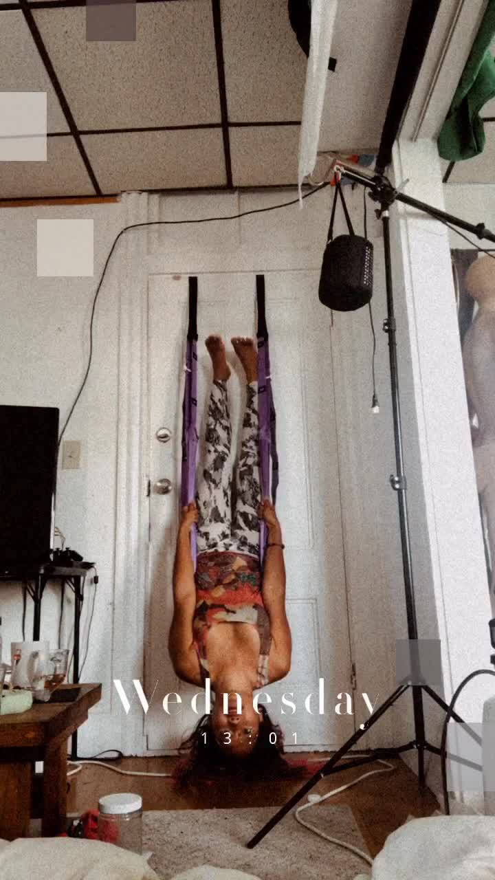 The Ultimate Doorway Backbend Stretcher Strap photo 2