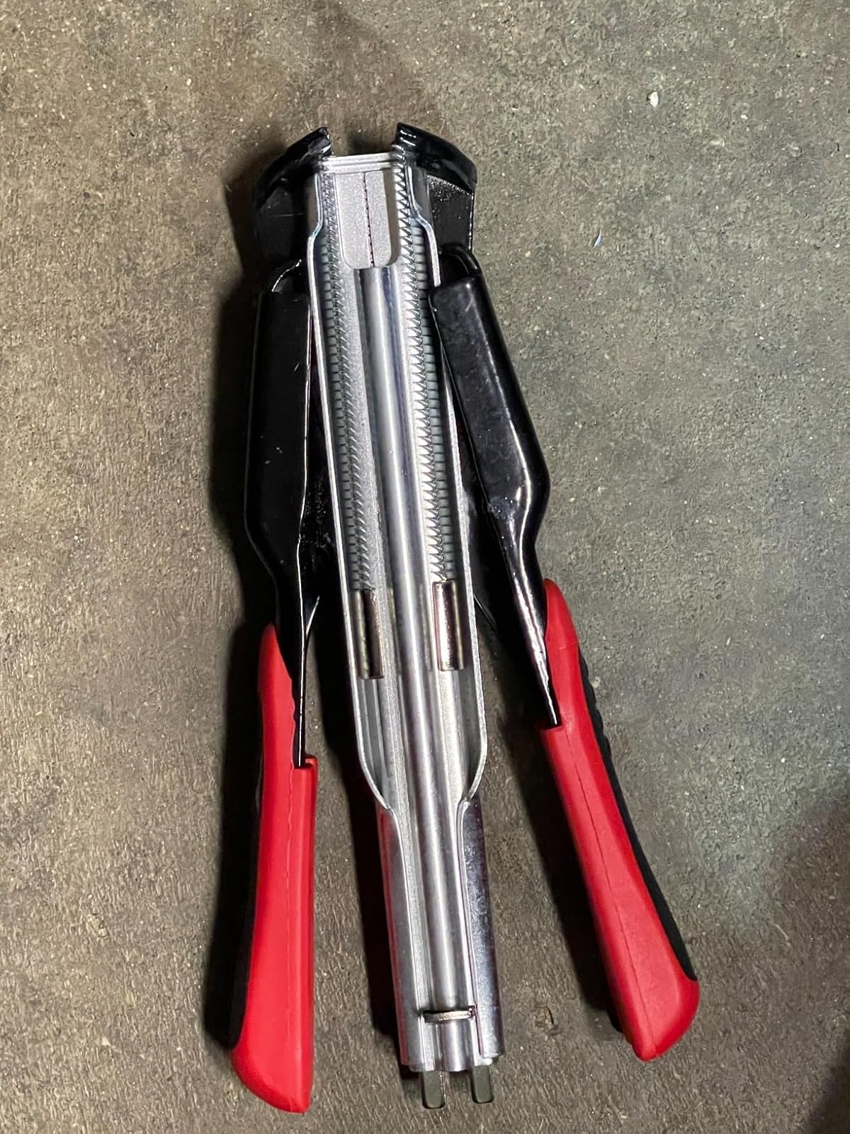 The Rapid Feed Wire Fence Stapling Sidekick