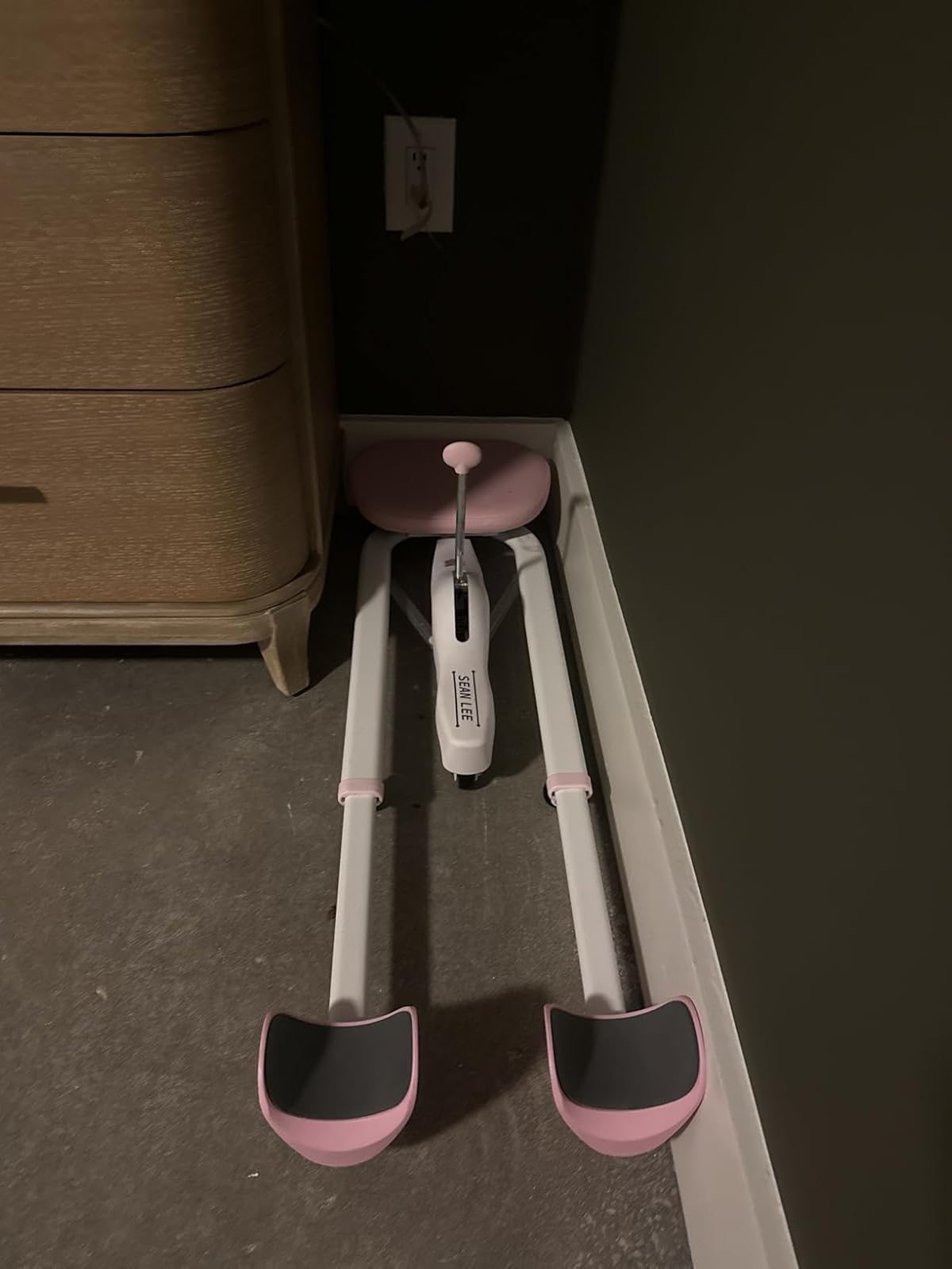 The Ultimate Solo Split Training Machine photo 2