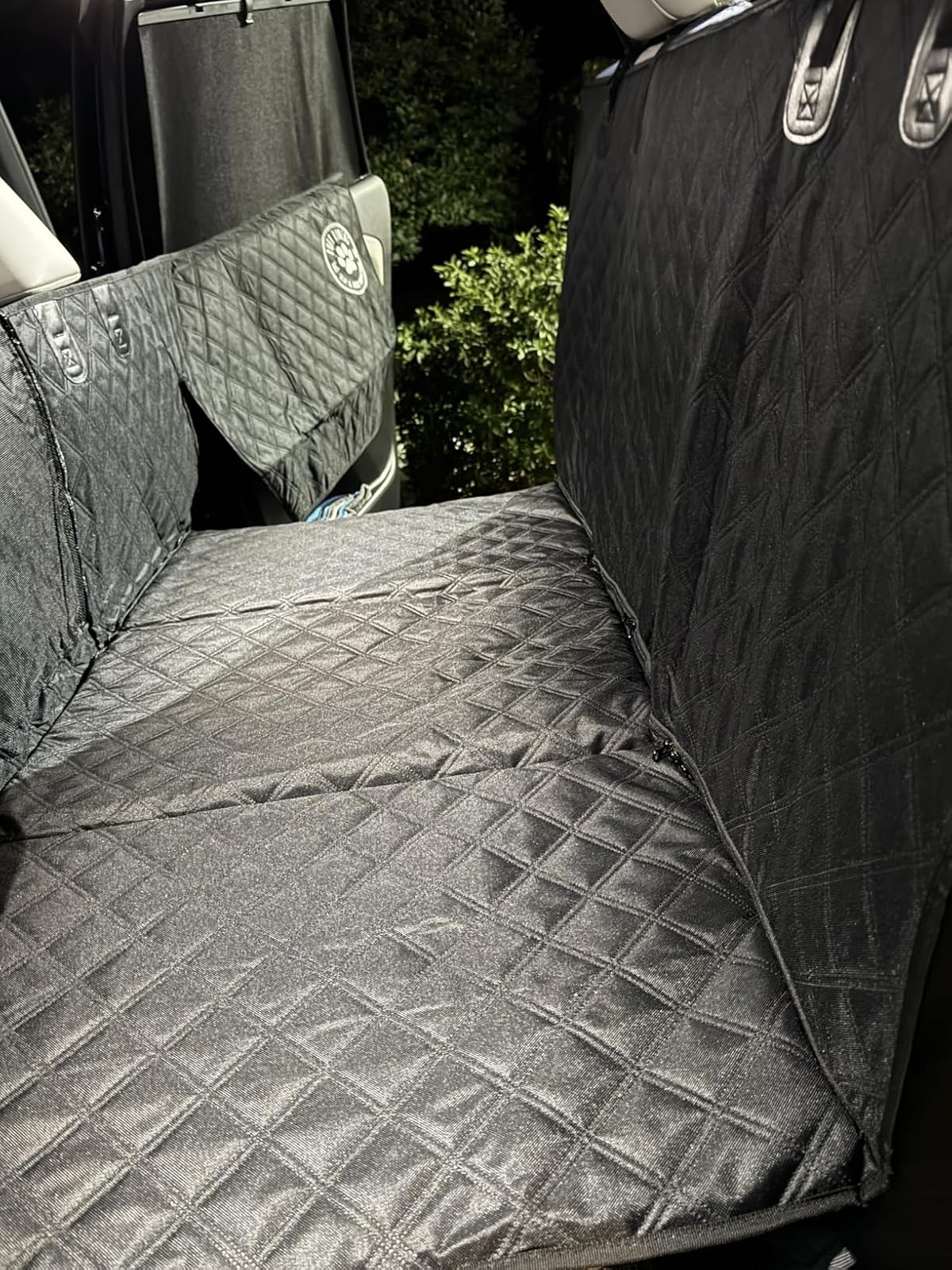 Hard Bottom Back Seat Pet Lounge photo 4
