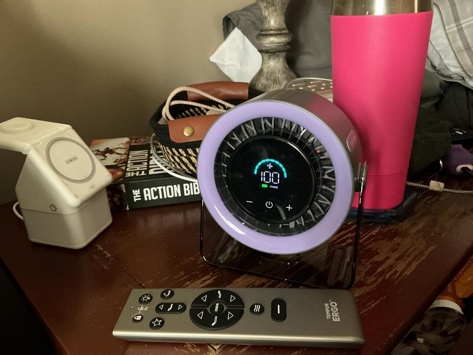 The Quiet Desk Fan With One Hundred Speed Settings