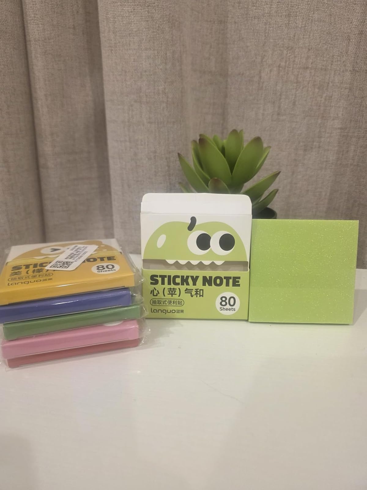 Transparent Glitter Notes That Protect Your Books photo 3