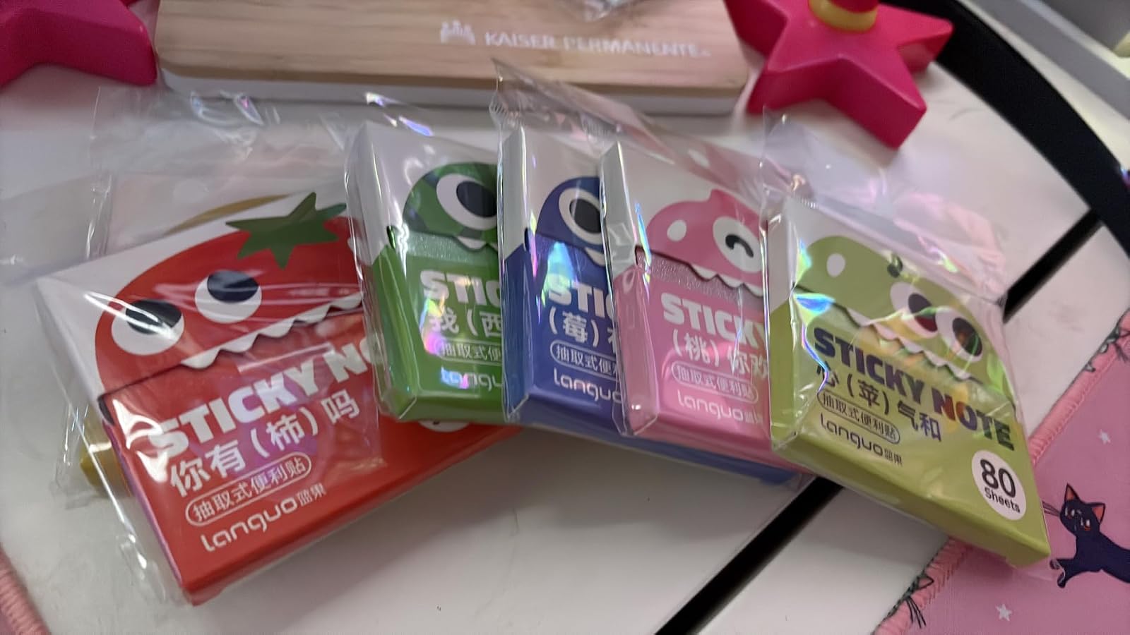 Transparent Glitter Notes That Protect Your Books photo 4